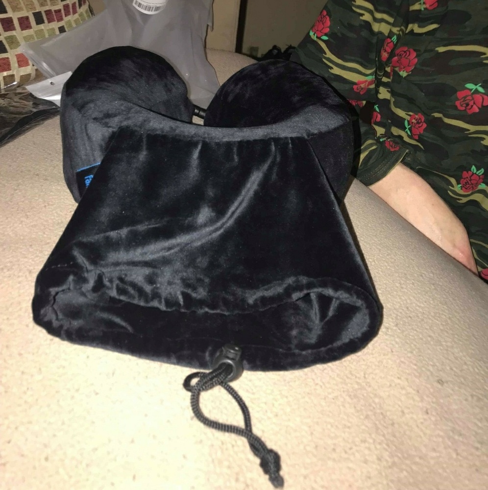 Brand new never used Neck pillow kit for travel
